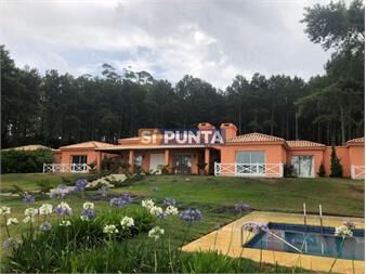 https://www.gallito.com.uy/chacra-en-venta-en-laguna-del-diario-inmuebles-27609798