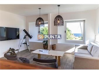 https://www.gallito.com.uy/casa-en-el-chorro-a-3-cuadras-de-la-playa-inmuebles-27609994