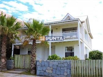 https://www.gallito.com.uy/casa-en-alquiler-punta-piedras-con-piscina-inmuebles-27610064