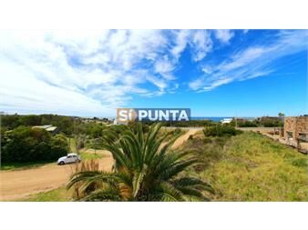 https://www.gallito.com.uy/casa-en-venta-de-4-dormitorios-en-venta-inmuebles-27610096