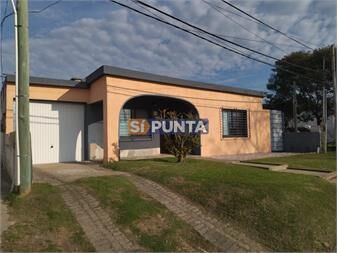 https://www.gallito.com.uy/casa-de-dos-dormitorios-en-barrio-mussio-inmuebles-27610122