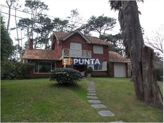 https://www.gallito.com.uy/casa-en-san-rafael-inmuebles-27610159
