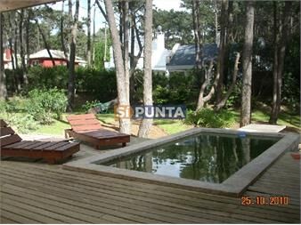 https://www.gallito.com.uy/casa-en-laguna-blanca-en-alquiler-inmuebles-27610195