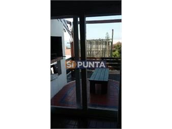 https://www.gallito.com.uy/apartamento-en-la-barra-vista-al-mar-inmuebles-27610242