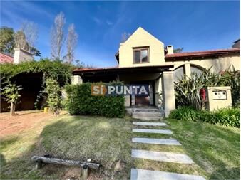 https://www.gallito.com.uy/duplex-en-parque-pinares-inmuebles-27610281