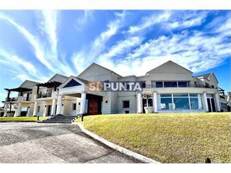 https://www.gallito.com.uy/casa-de-10-dormitorios-en-alquiler-punta-del-este-inmuebles-27610327