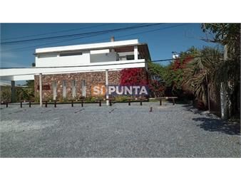 https://www.gallito.com.uy/alquiler-apartamento-de-3-dormitorios-en-inmuebles-27610339