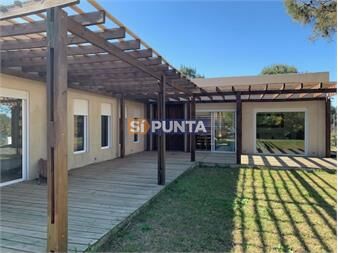 https://www.gallito.com.uy/excelente-casa-en-tio-tom-inmuebles-27610407
