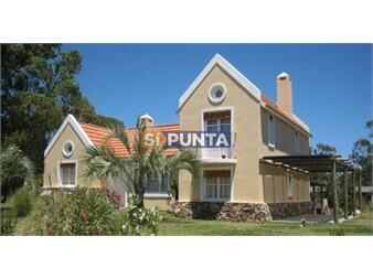 https://www.gallito.com.uy/casa-en-alquiler-el-tesoro-inmuebles-27610465