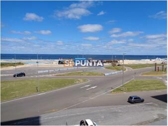 https://www.gallito.com.uy/apartamento-en-brava-3-dormitorios-inmuebles-27610486