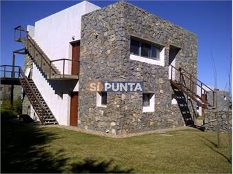 https://www.gallito.com.uy/venta-casa-3-dormitorios-country-privado-inmuebles-27610497