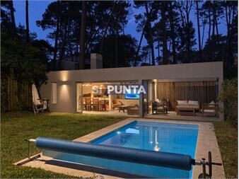 https://www.gallito.com.uy/casa-de-3-dormitorios-con-piscina-en-alquiler-inmuebles-27610555