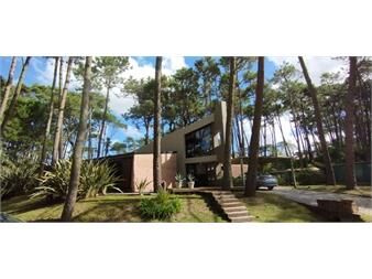 https://www.gallito.com.uy/alquiler-4-dormitorios-laguna-blanca-aa-inmuebles-27610784