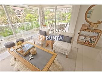 https://www.gallito.com.uy/apartamento-en-alquiler-2-dormitorios-en-playa-mansa-inmuebles-27615568