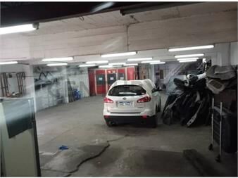 https://www.gallito.com.uy/gran-local-mas-viviendaoficina-sobre-bv-jose-batlle-y-inmuebles-26386367