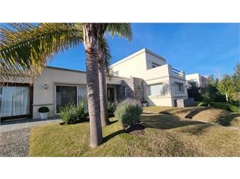https://www.gallito.com.uy/casa-en-real-de-san-carlos-village-&-golf-inmuebles-27615727