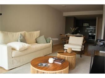 https://www.gallito.com.uy/venta-apartamento-1-dormitorio-malvin-velsen-y-colombes-ed-inmuebles-27615871