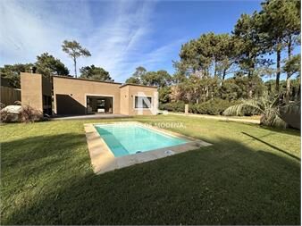 https://www.gallito.com.uy/bosques-del-mar-barrio-privado-parque-burnett-inmuebles-25036517