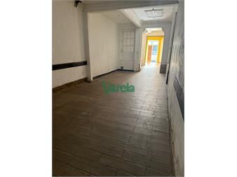 https://www.gallito.com.uy/alquiler-casa-cochera-3-autos-5-dormitorios-la-comercial-inmuebles-27616023