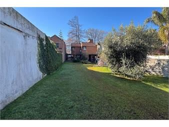 https://www.gallito.com.uy/venta-de-casa-3-dormitorios-gran-fondo-punta-gorda-inmuebles-27616676