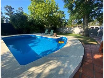 https://www.gallito.com.uy/casa-venta-3-dormitorios-y-2-aptos-jacuzzi-piscina-inmuebles-23304900