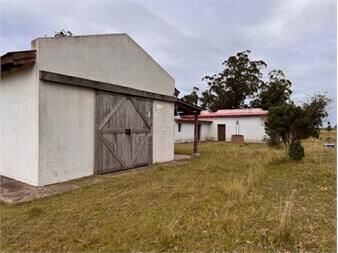 https://www.gallito.com.uy/campo-9-has-con-4355-m2-has-en-las-garzas-con-y-inmuebles-25347486