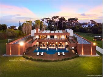 https://www.gallito.com.uy/barrio-golf-la-casa-mãs-increible-inmuebles-26165338