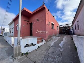https://www.gallito.com.uy/casa-en-alquiler-en-el-centro-de-maldonado-dos-inmuebles-27576398