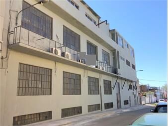 https://www.gallito.com.uy/venta-edificio-2132m2-edif-580m2-terreno-ideal-24-aptos-inmuebles-25668159