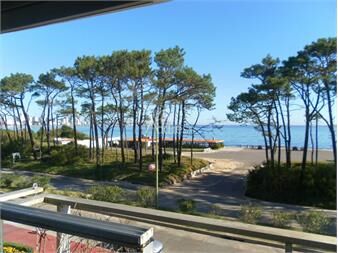 https://www.gallito.com.uy/apartamento-en-mansa-primera-linea-inmuebles-25082572