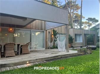 https://www.gallito.com.uy/casa-en-venta-de-3-dormitorios-en-san-rafael-inmuebles-26773050