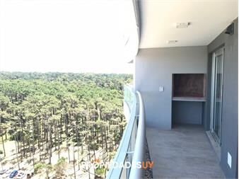 https://www.gallito.com.uy/apartamento-en-venta-en-brava-punta-del-este-1-2-inmuebles-19646657