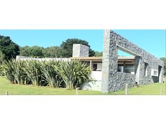 https://www.gallito.com.uy/hermosa-casa-de-4-dormitorios-en-alquiler-en-san-vicente-inmuebles-27632183