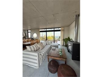 https://www.gallito.com.uy/alquiler-de-temporada-casa-moderna-y-nueva-con-inmuebles-27632217