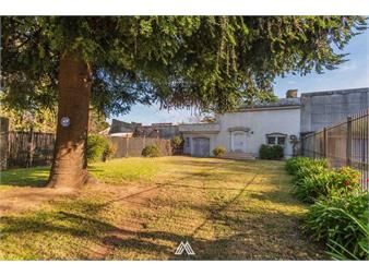 https://www.gallito.com.uy/venta-importante-casa-con-gran-terreno-en-prado-inmuebles-27632392