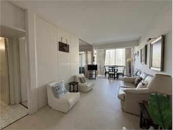 https://www.gallito.com.uy/apartamento-en-venta-en-edificio-vanguardia-ii-inmuebles-27632421