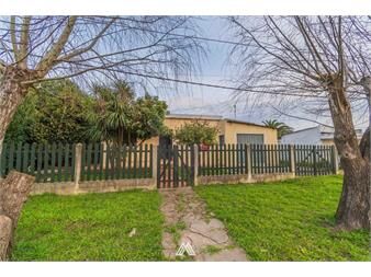 https://web5.gallito.com.uy/venta-de-casa-en-suarez-2-dormitorios-con-garaje-inmuebles-26168446