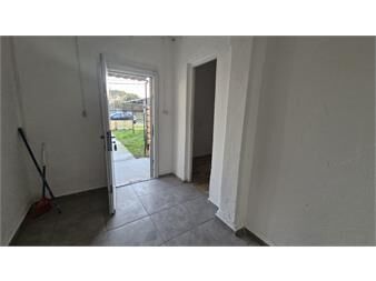 https://www.gallito.com.uy/alquiler-apartamento-1-dorm-en-la-teja-concordia-inmuebles-27632978