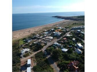https://www.gallito.com.uy/casa-en-punta-ballena-las-grutas-inmuebles-27074543