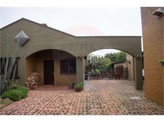 https://www.gallito.com.uy/venta-de-casa-3-dormitorios-con-piscina-en-pando-inmuebles-27441134