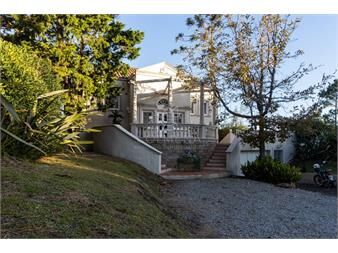 https://www.gallito.com.uy/casa-en-venta-pinares-3-dormitorios-inmuebles-27514335