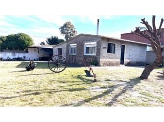 https://www.gallito.com.uy/venta-de-casa-2-dormitorios-en-lagomar-norte-inmuebles-27638596