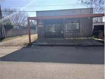 https://www.gallito.com.uy/local-comercial-frente-a-sociedad-de-fomentos-tarariras-inmuebles-27638665