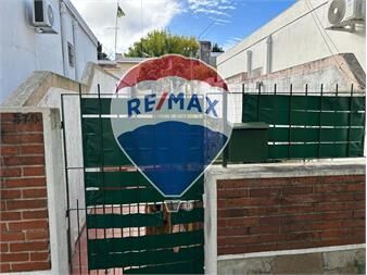 https://web5.gallito.com.uy/venta-2-casas-familiares-en-calle-soriano-colonia-inmuebles-27405679