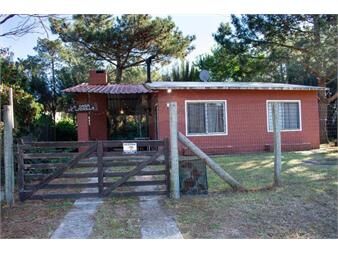https://www.gallito.com.uy/venta-de-casa-con-2-dormitorios-en-guazuvira-nuevo-inmuebles-27522578