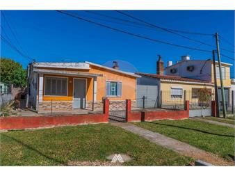 https://www.gallito.com.uy/venta-de-dos-casas-con-2-dormitorios-cu-en-pando-inmuebles-26891038