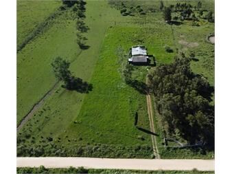 https://www.gallito.com.uy/venta-chacra-5-ha-ruta-8-km-34-rincon-de-pando-inmuebles-26144281