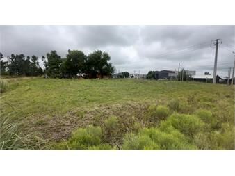 https://www.gallito.com.uy/venta-de-terreno-en-zona-residencial-de-pando-inmuebles-26891037