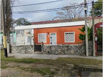 https://www.gallito.com.uy/casa-en-alquiler-2-dormitorios-en-villa-española-inmuebles-27639137