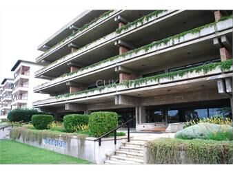 https://www.gallito.com.uy/alquiler-anual-y-venta-apartamento-3-dormitorios-frente-al-inmuebles-27639189